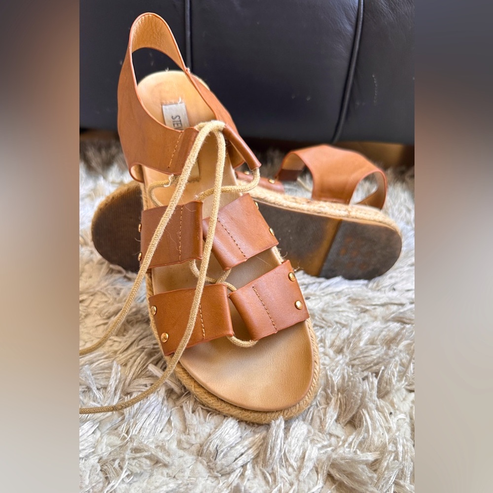 Steve Madden gladiator sandals